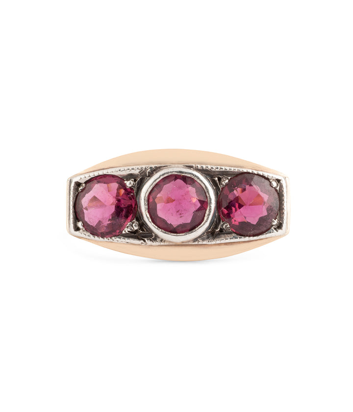 Ancienne-bague-grenat-or-rose-Koen-Caillou-Paris