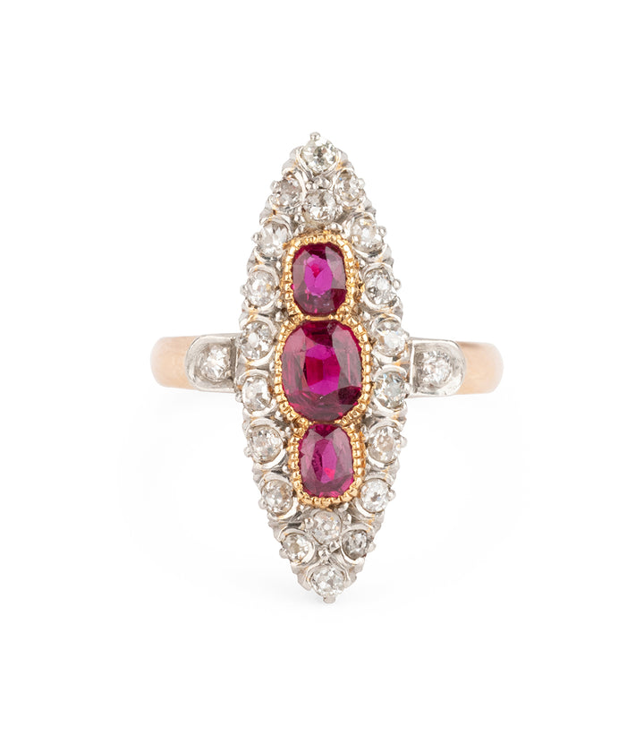 Ancienne-bague-marquise-rubis-diamants-Franci-Caillou-Paris