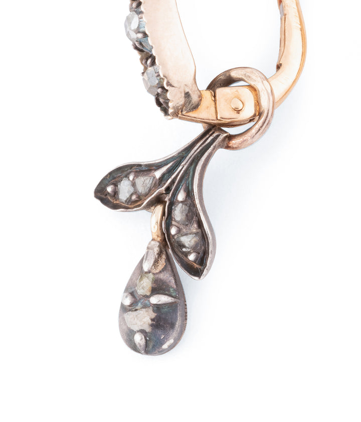 Anciennes-boucles-oreilles-diamants-Walda-Caillou-Paris