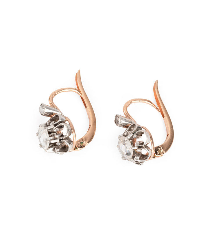 Anciennes-boucles-oreilles-dormeuses-diamants-Tanui-Caillou-Paris