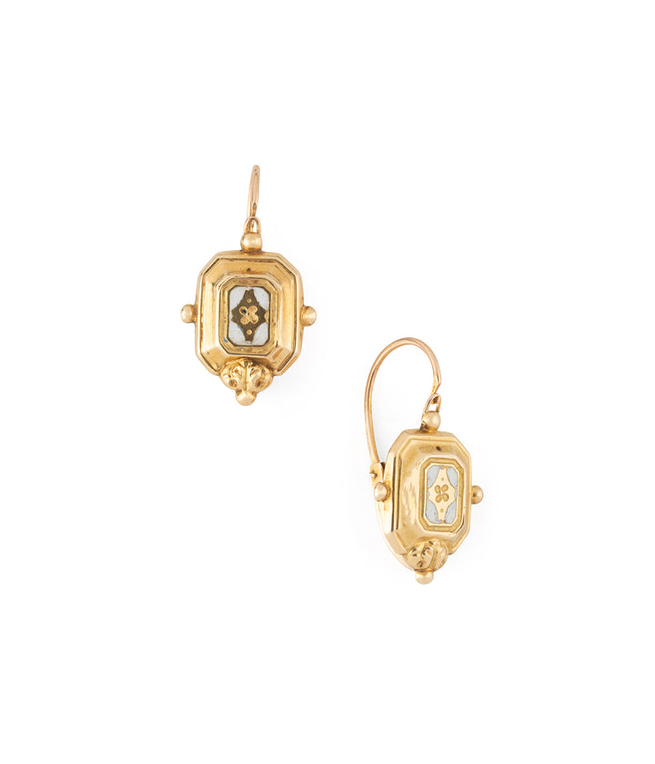 Anciennes-boucles-oreilles-dormeuses-or-email-Zorah-Caillou-Paris