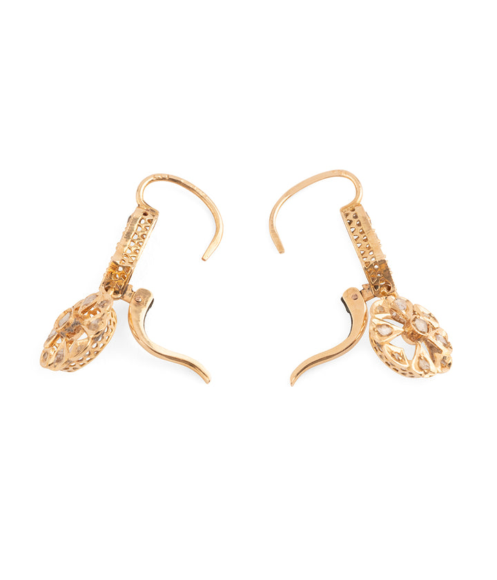 Boucles d'oreilles dormeuses anciennes en or et diamants "Mounia"