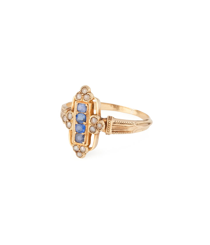 Antique-engagement-ring-18k-gold-sapphires-Felisia-Caillou-Paris