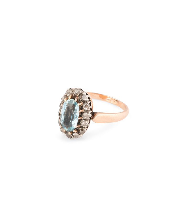 Antique-engagement-ring-aquamarine-Sevin-Caillou-Paris