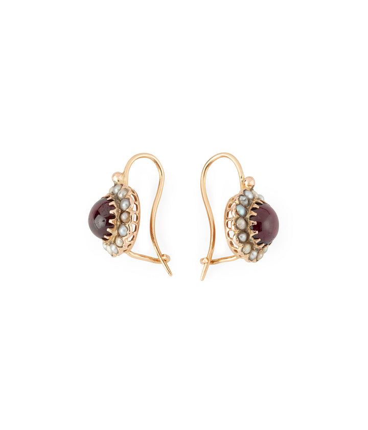 Antique-gold-earrings-Salvi-Caillou-Paris