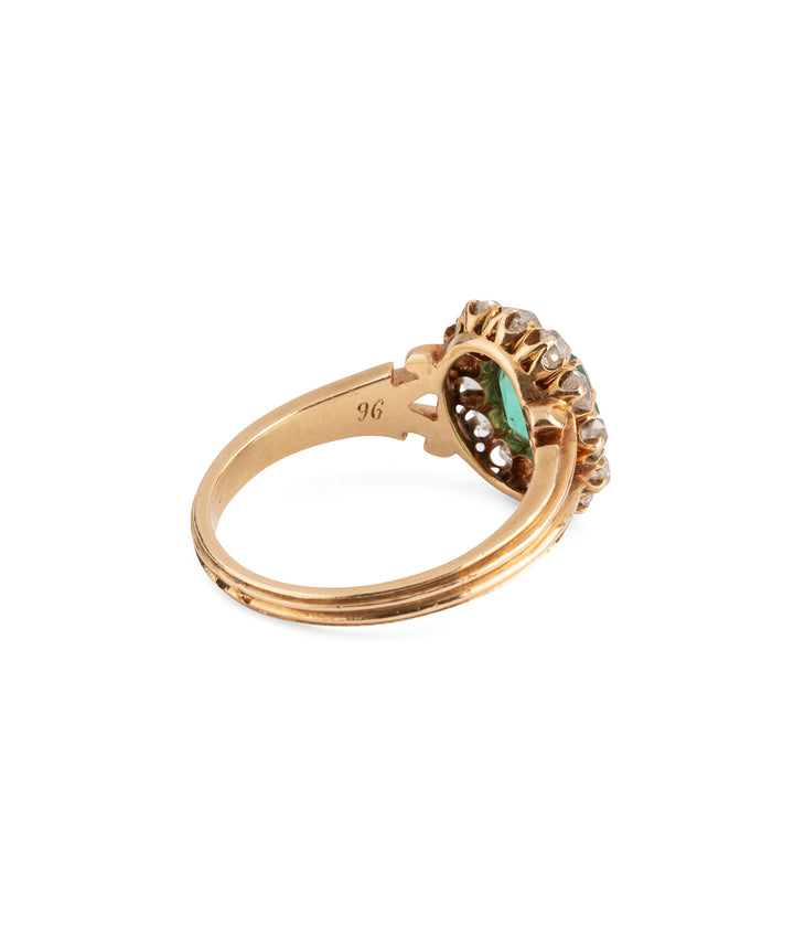 Antique-gold-ring-diamonds-emerald-Bich-Caillou-Paris