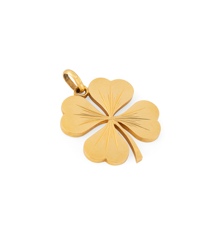 Antique-lucky-pendant-18k-carat-gold-Annag-Caillou-Paris