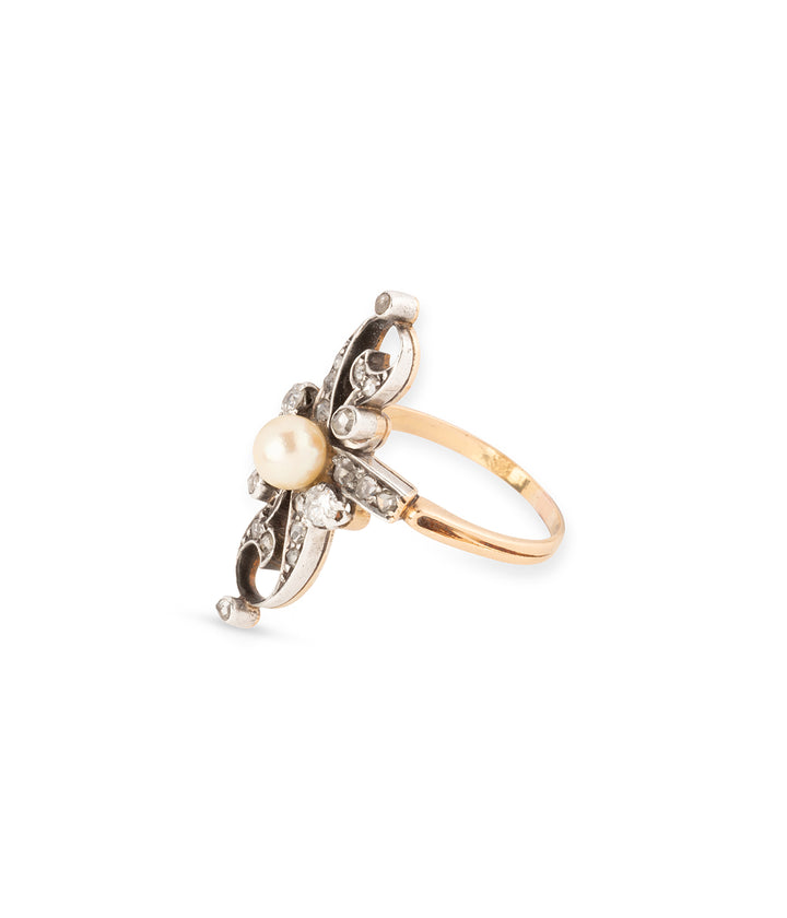 Antique-marquise-ring-pearl-diamonds-Yasuo-Caillou-Paris