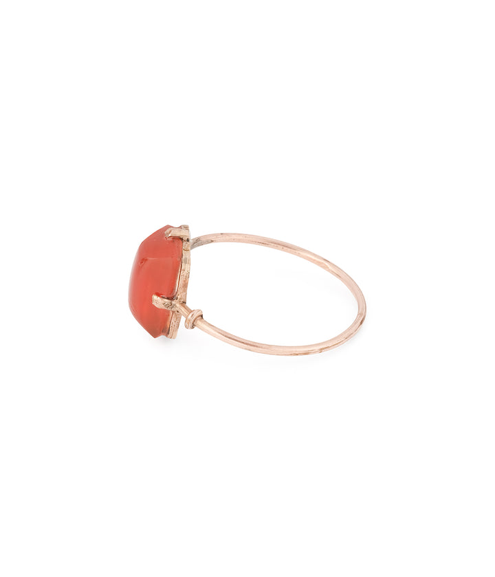 Antique-pink-gold-ring-carnelian-Leda-Caillou-Paris