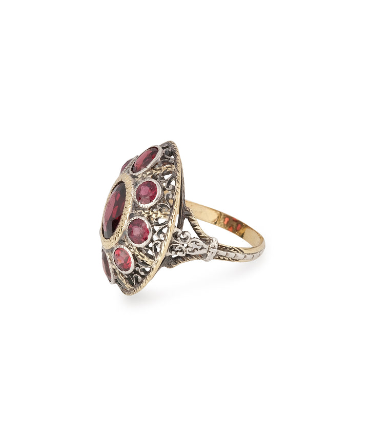 Antique-ring-bohemian-garnet-Rino-Caillou-Paris