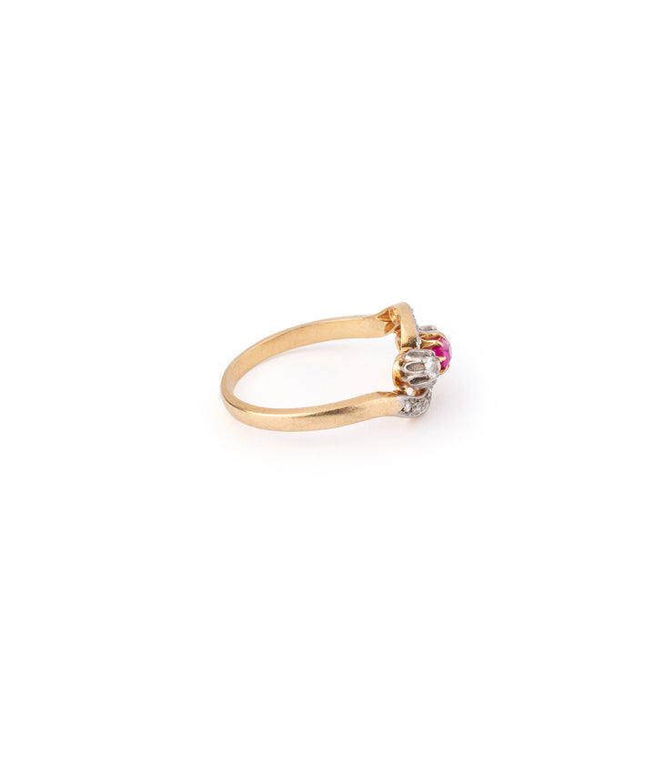 Antique ruby diamond trilogy ring "Godon" - Caillou Paris