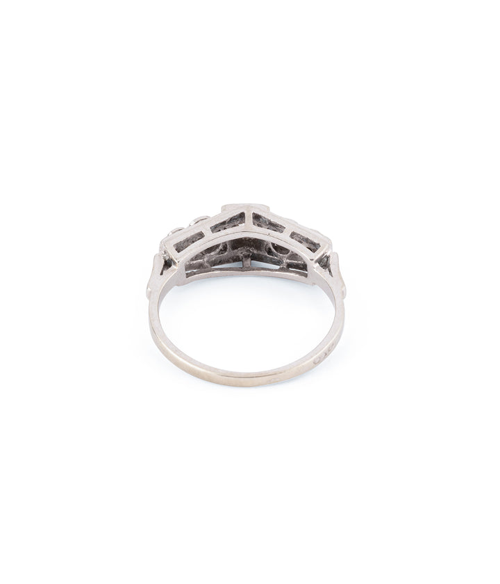 Art-deco-engagement-ring-diamonds-Yahya-Caillou-Paris