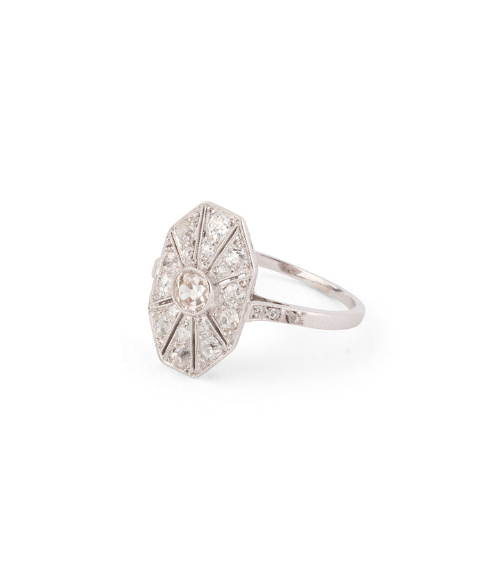 Art deco platinum diamonds ring "Valero" - Caillou Paris