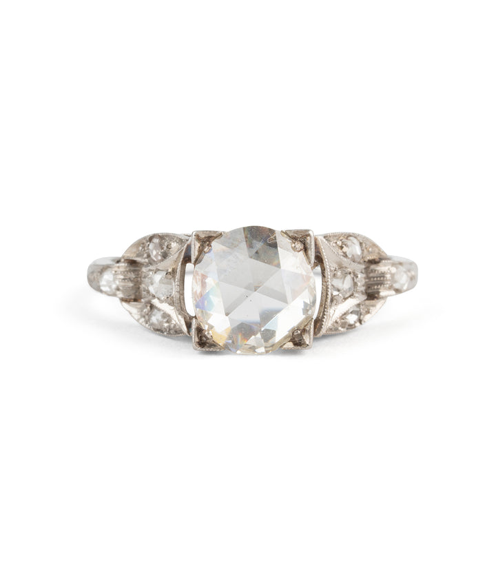 Bague-Art-deco-platine-diamants-Rayana-Caillou-Paris