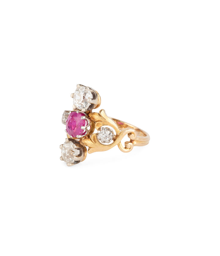 Bague-ancienne-art-nouveau-or-rubis-Arly-Caillou-Paris
