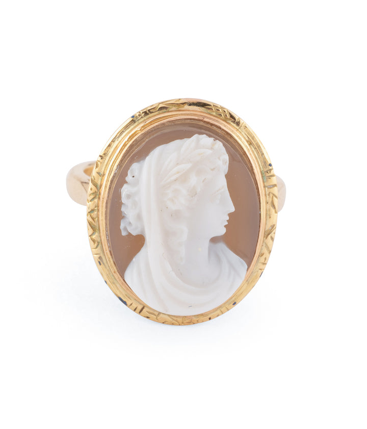 Victorian cameo ring 18k gold "Olia
Caillou Paris