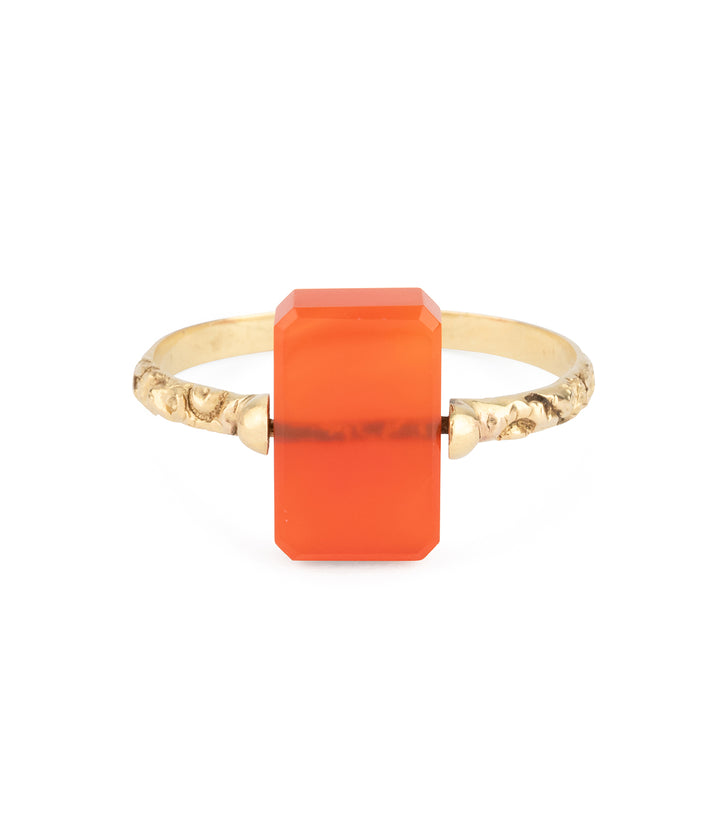 Bague-ancienne-cornaline-or-Virgil-Caillou-Paris