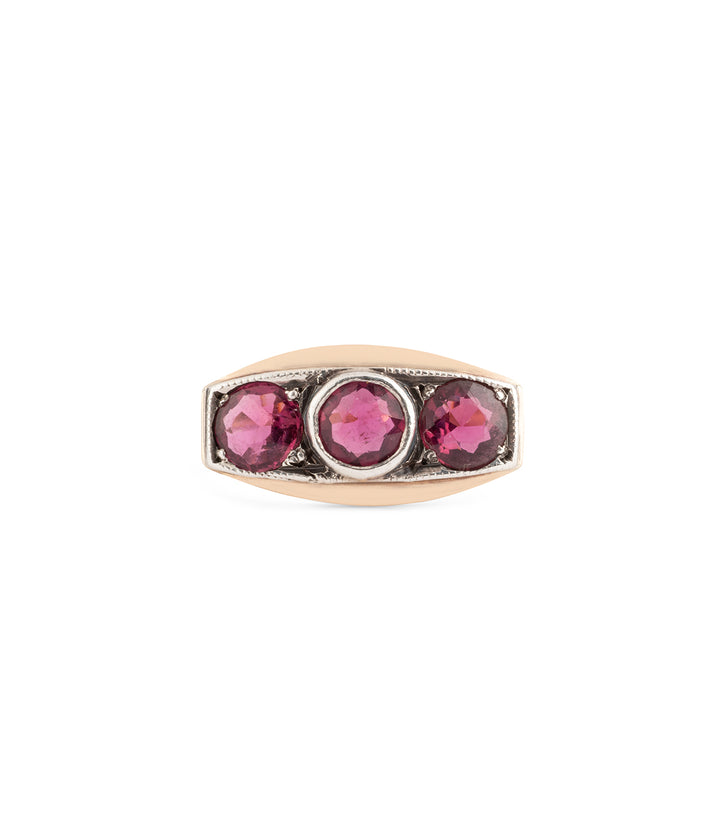 Bague-ancienne-grenat-Koen-Caillou-Paris