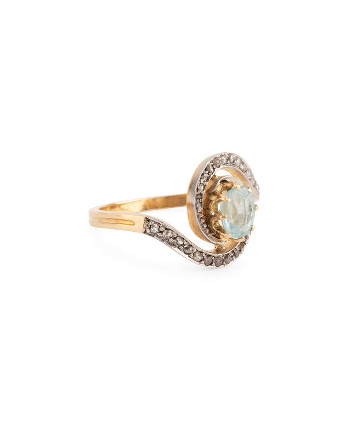 Bague-ancienne-or-aigue-marine-diamants-Heiva-Caillou-Paris
