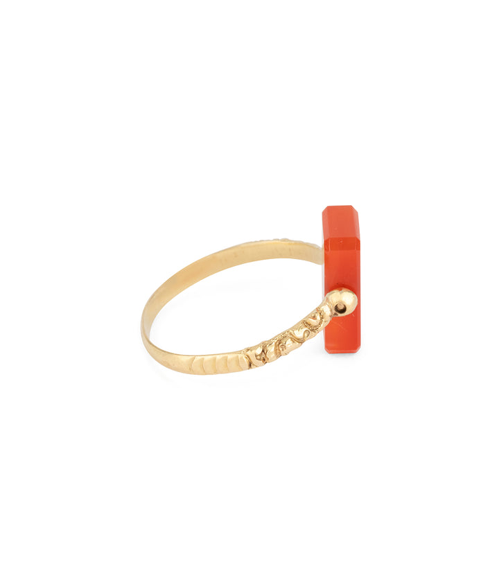 Bague-ancienne-or-cornaline-Virgil-Caillou-Paris