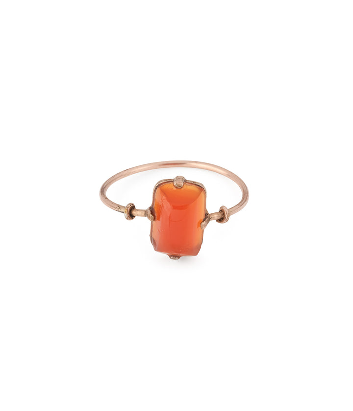 Bague-ancienne-or-rose-cornaline-Leda-Caillou-Paris
