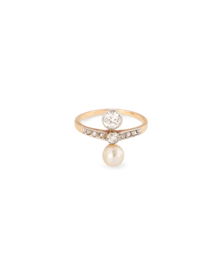 Bague-ancienne-perle-diamant-Stina-Caillou-Paris