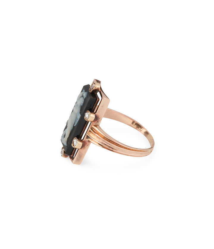 Bague-camee-vintage-or-rose-Yvi-Caillou-Paris