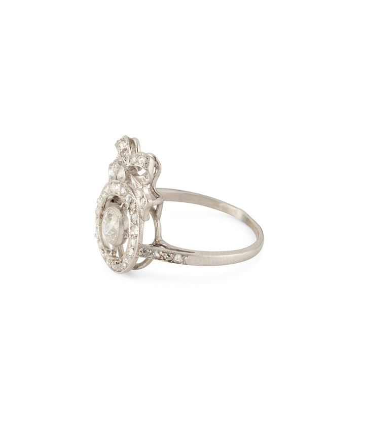 Bague-debut-20eme-platine-diamants-Risto-Caillou-Paris