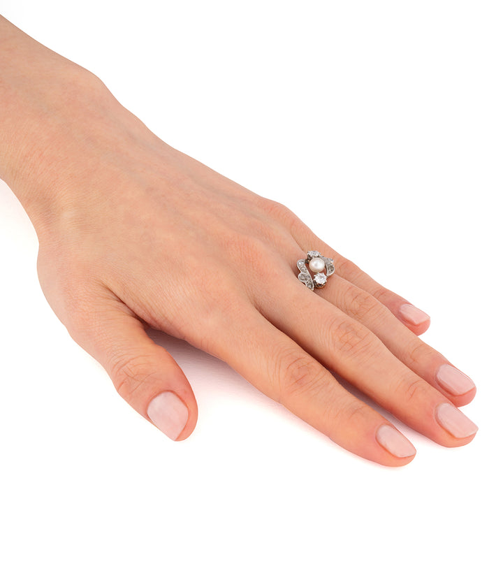 Bague de fiançailles ancienne perle et diamants "Elena" - Caillou Paris