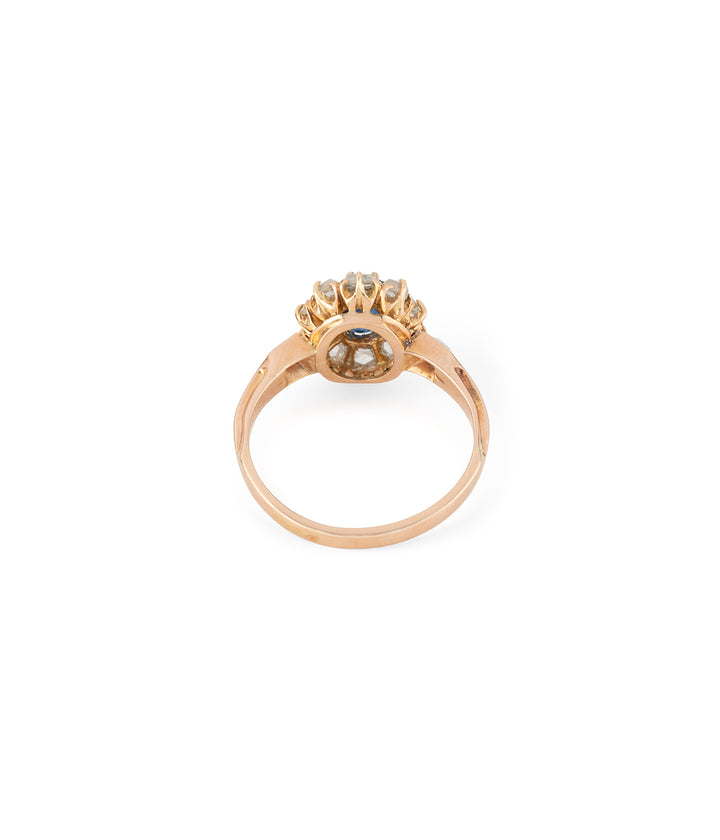 Bague-fiancailles-vintage-Lady-Di-Hug-Caillou-Paris