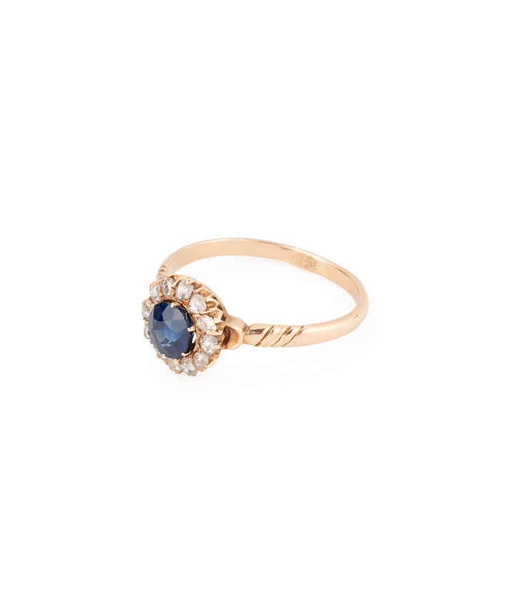 Bague-marguerite-vintage-saphir-diamants-Jodie-Caillou-Paris