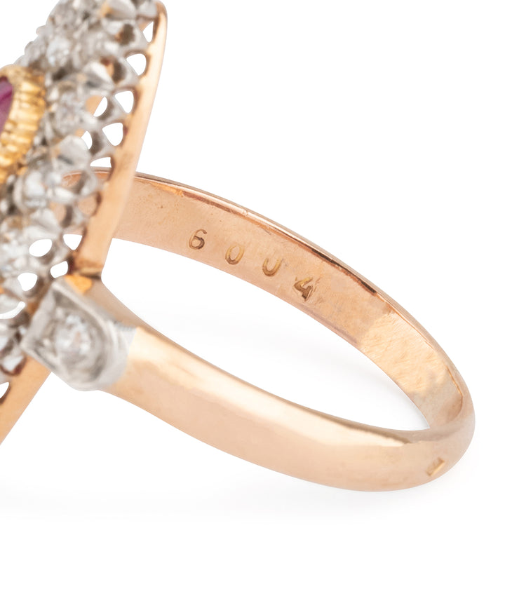 Bague-marquise-1900-rubis-diamants-Franci-Caillou-Paris