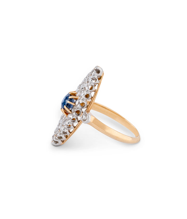 Bague marquise ancienne saphir "Fionn" profil gauche | Caillou Paris