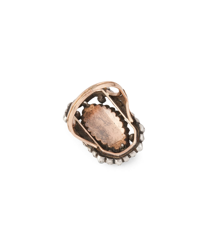 Bague-sentimentale-ancienne-cheveux-tresses-Nadia-Caillou-Paris