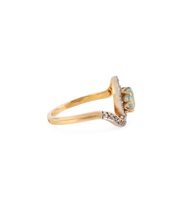 Bague-tourbillon-ancienne-fiancailles-Heiva-Caillou-Paris