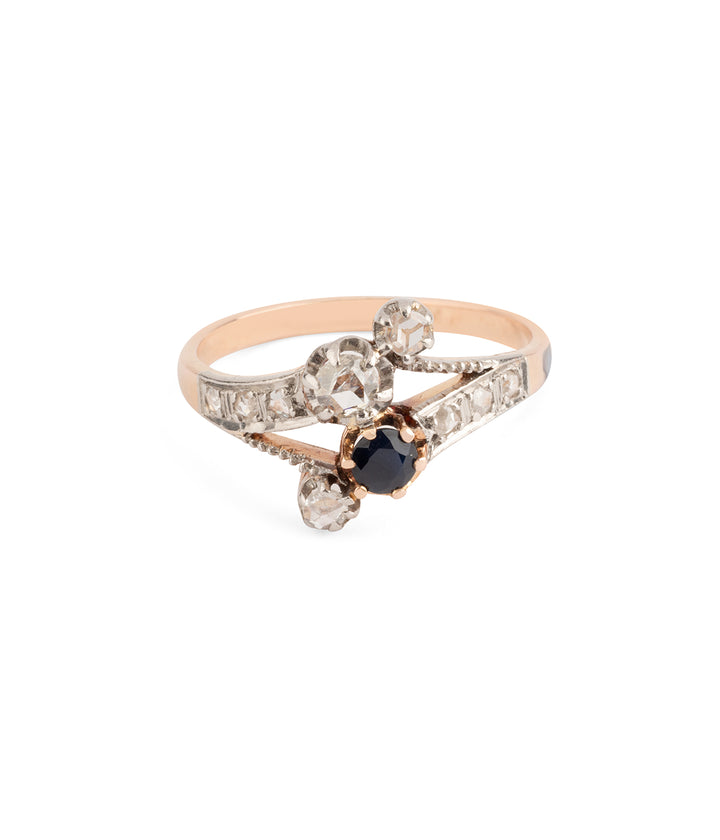 Bague-vintage-diamants-saphir-Judi-Caillou-Paris