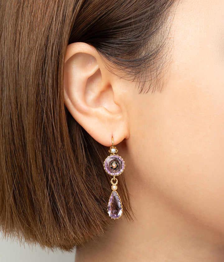 Boucles-oreilles-anciennes-amethystes-Hadia-Caillou-Paris