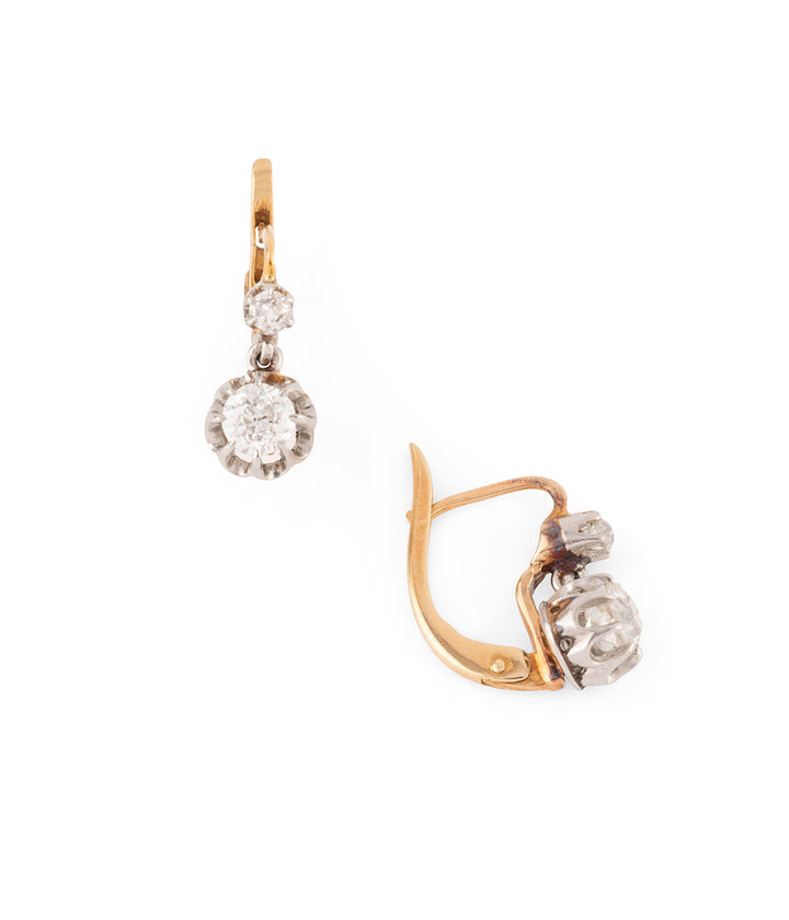 Boucles-oreilles-dormeuses-anciennes-diamants-Tarani-Caillou-Paris