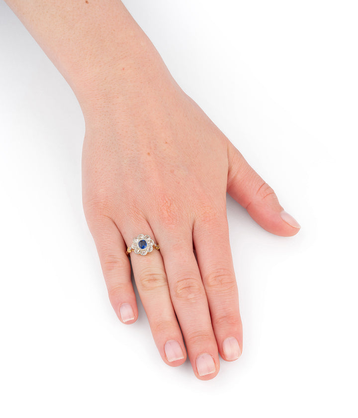 Caillou Paris - Bague marguerite ancienne Hera porter