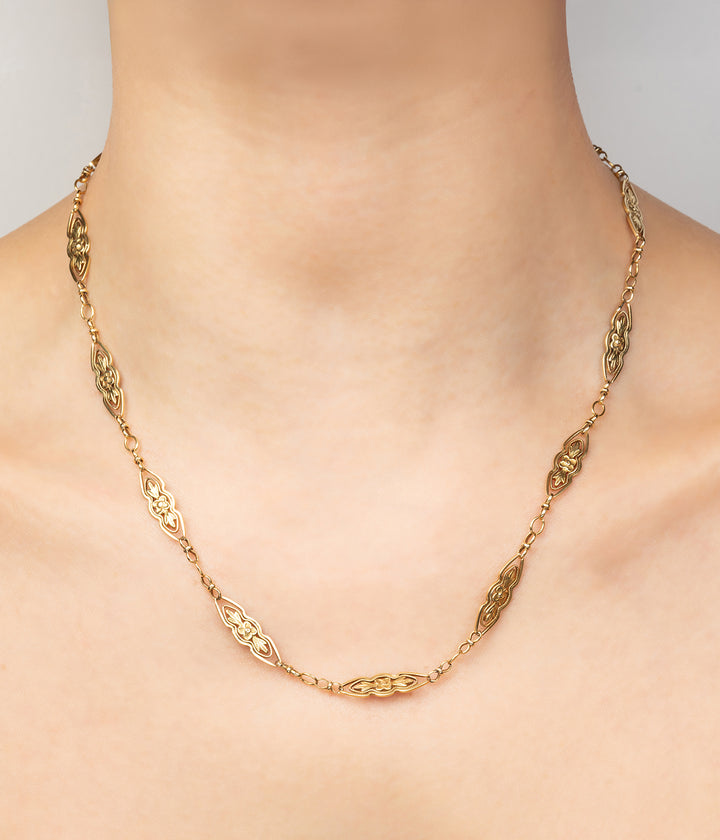 Collier-ancien-or-Nao-Caillou-Paris