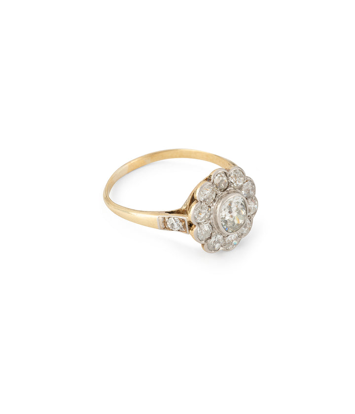 Edwardian-engagement-ring-diamonds-Aata-Caillou-Paris