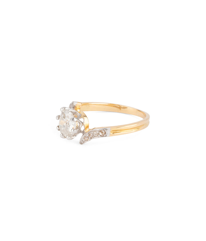 Edwardian-engagement-ring-diamonds-Xarika-Caillou-Paris