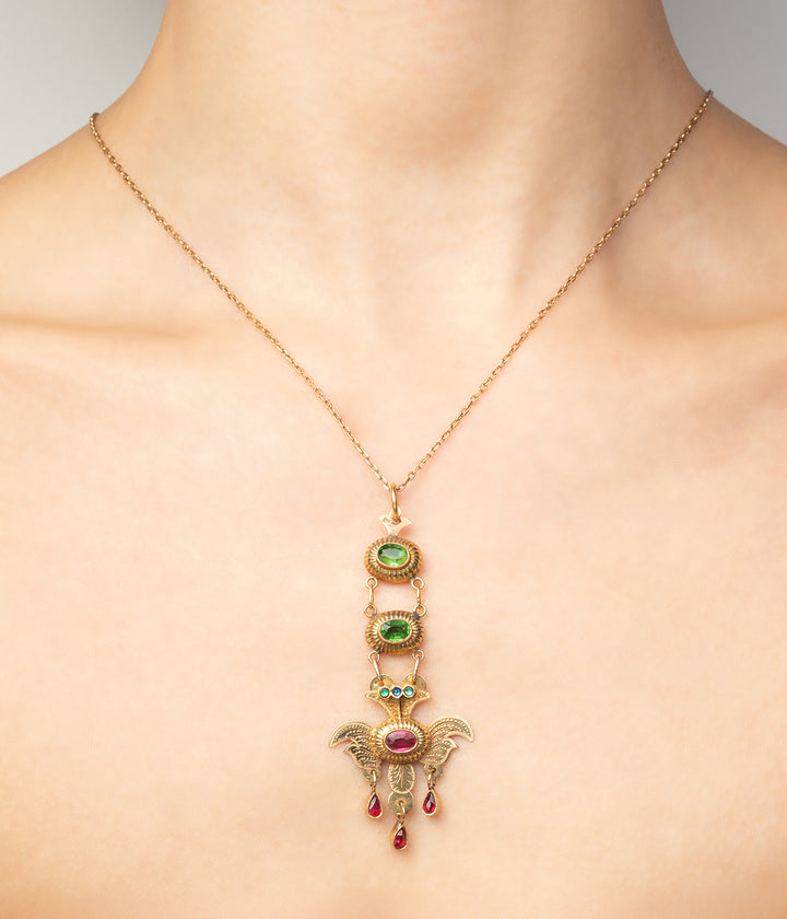 Pendentif-Saint-Esprit-ancien-AurillacDevka-CaillouParis