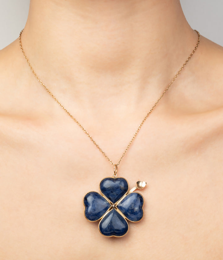Pendentif-ancien-or-sodalite-Blai-Caillou-Paris