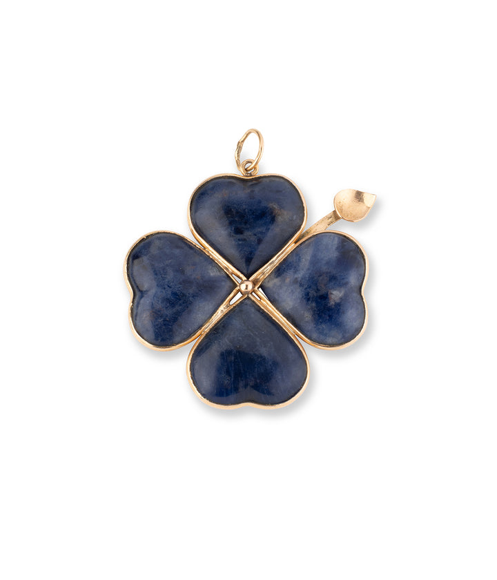Pendentif-ancien-trefle-porte-bonheur-Blai-Caillou-Paris