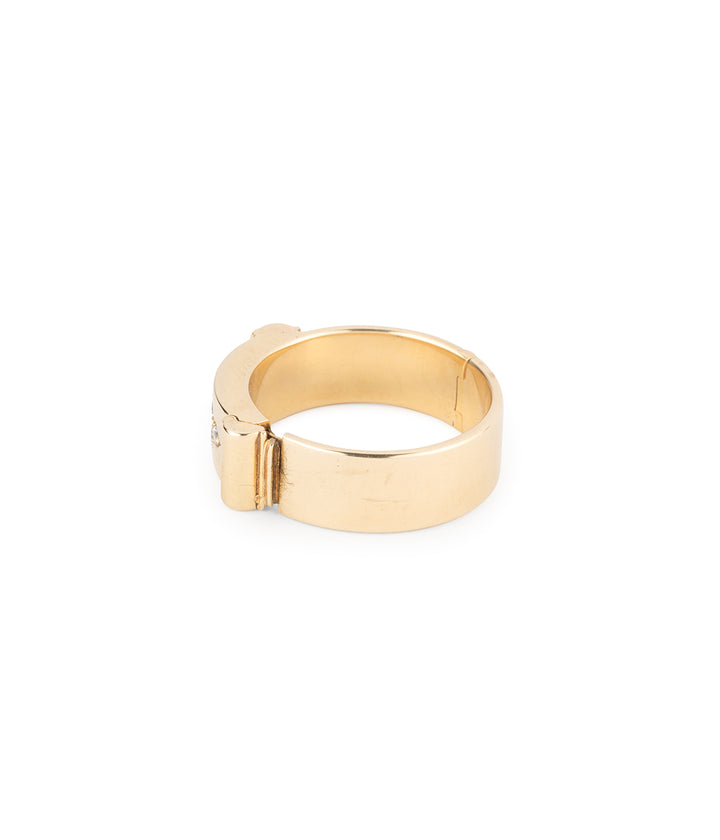 Tank-ring-diamonds-18k-gold-Reda-Caillou-Paris