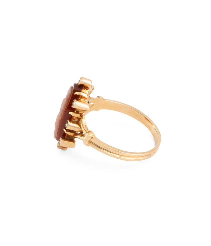 Victorian-agate-cameo-ring-Bertin-Caillou-Paris