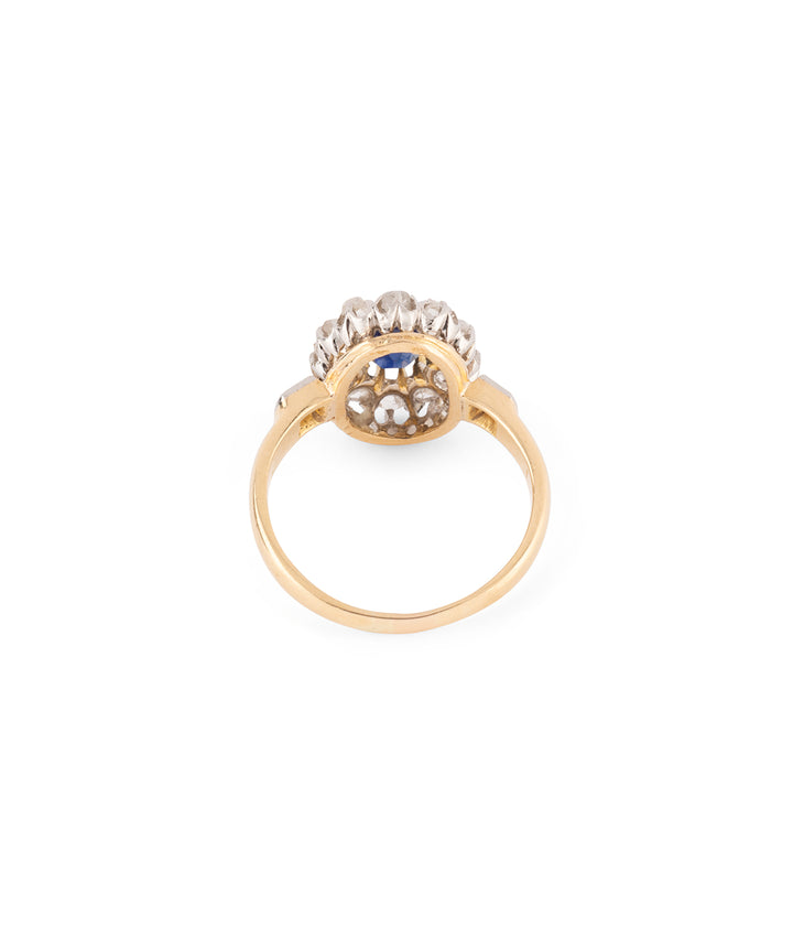 Victorian-engagement-ring-diamonds-sapphire-Septime-Caillou-Paris