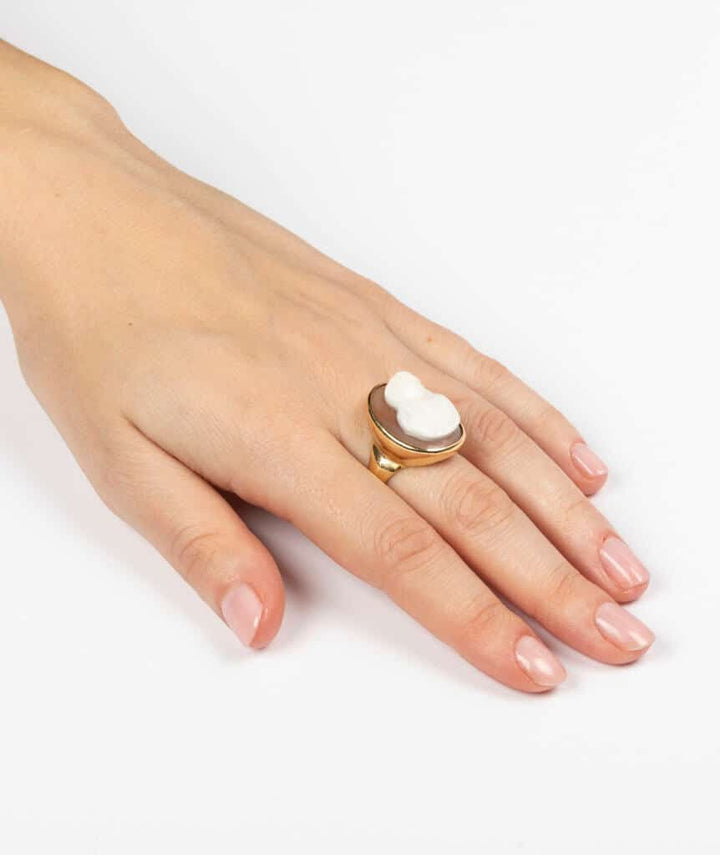 Bague camée ancien porter