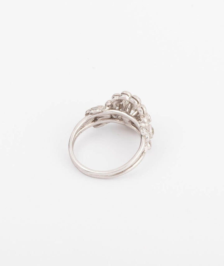 Bague marguerite en platine et diamants dos